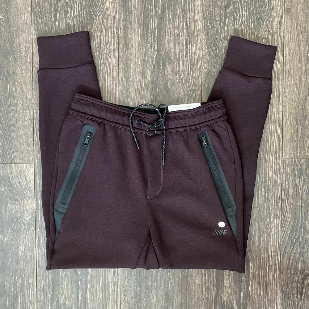 American Eagle Jogger Pants